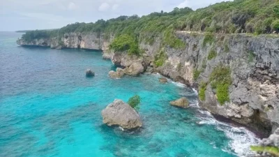 Tebing Apparalang. Foto Kementerian Pariwisata. Thiscover.id
