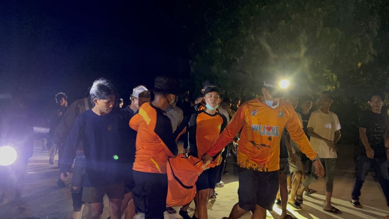 Penemuan jasad korban tenggelam 1,5 KM dari lokasi kejadian. Foto Thiscover.ID